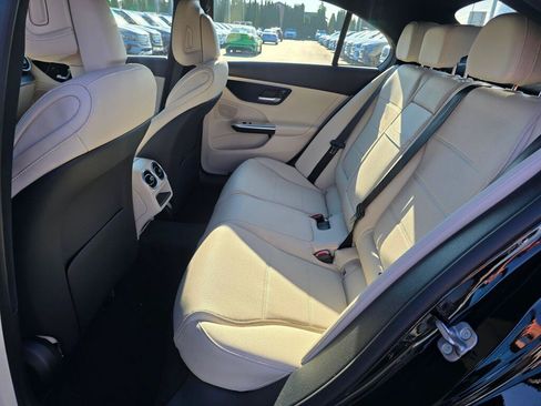 New 2026 Mercedes-Benz C 300 4MATIC Sedan image 18