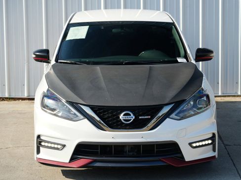 Used 2019 Nissan Sentra NISMO image 41