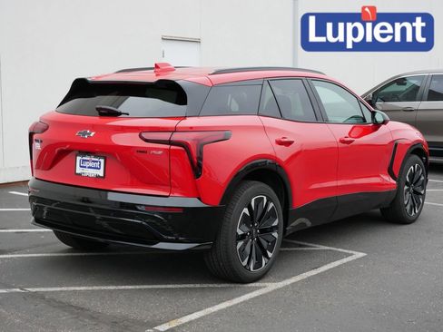 Certified 2024 Chevrolet Blazer EV RS image 3