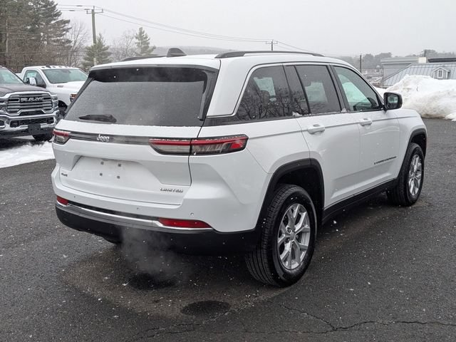 Used 2023 Jeep Grand Cherokee Limited AWD/4WD image 5