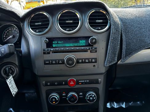 Used 2012 Chevrolet Captiva Sport LS image 18