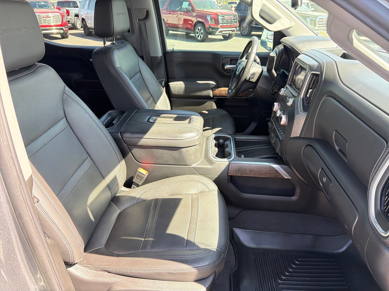 Used 2020 GMC Sierra 1500 Denali w/ Denali Ultimate Package AWD/4WD image 15