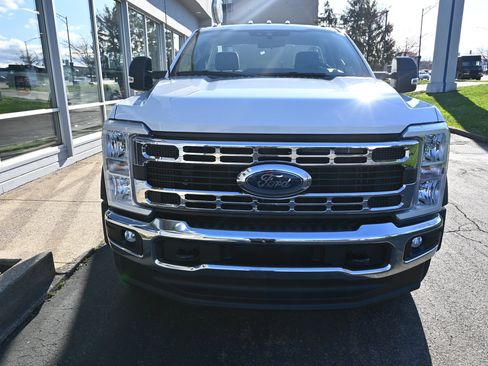 New 2026 Ford F550 F-550 XL image 3