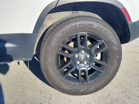 Certified 2025 Land Rover Defender 110 S image 9