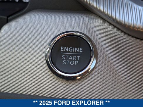 New 2025 Ford Explorer Active w/ Active Comfort Package image 36
