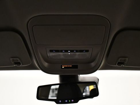 Used 2022 GMC Canyon Denali w/ Denali Black Edition Package image 17