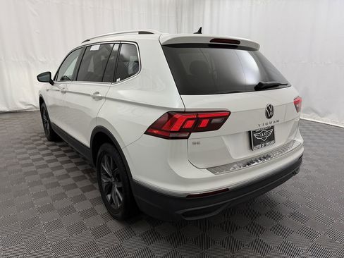 Used 2023 Volkswagen Tiguan SE FWD image 5
