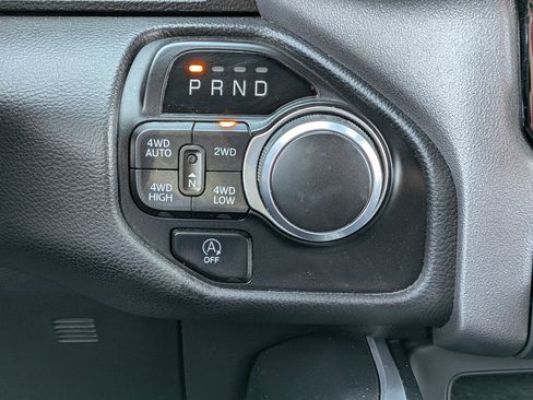 Used 2023 RAM 1500 Big Horn AWD/4WD image 30