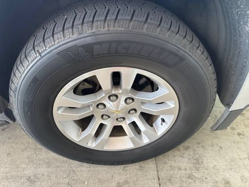 Used 2019 Chevrolet Tahoe LT RWD image 32