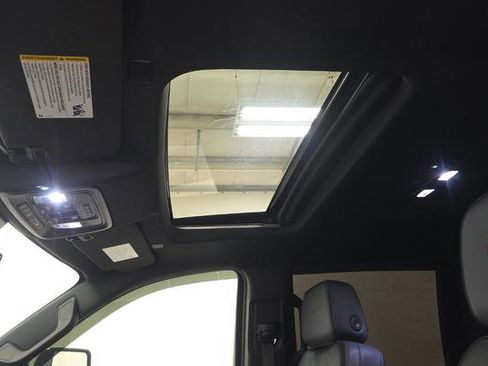 Used 2024 Chevrolet Silverado 2500 High Country w/ High Country Premium Package image 10