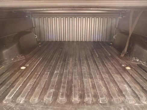 Used 2018 Toyota Tacoma SR5 image 26