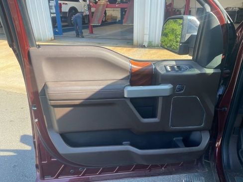 Used 2017 Ford F150 King Ranch w/ Equipment Group 601A Luxury AWD/4WD image 11