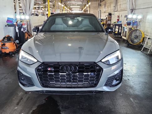 Used 2023 Audi S5 Prestige AWD/4WD image 2