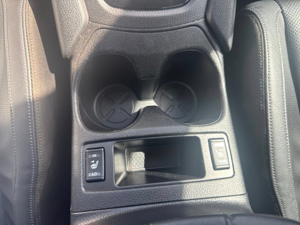Used 2022 Nissan Rogue Sport SL AWD/4WD image 19