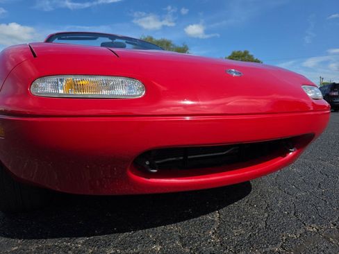 Used 1994 MAZDA MX-5 Miata RWD image 47