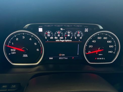 Used 2021 Chevrolet Silverado 1500 LTZ w/ Technology Package AWD/4WD image 20