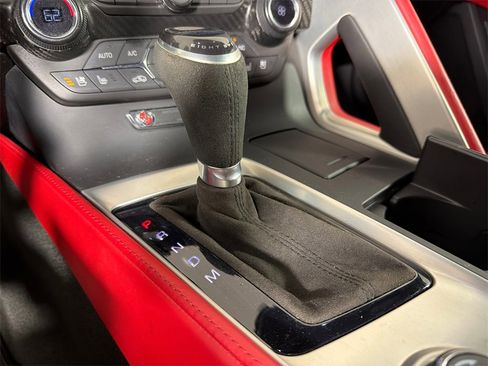 Used 2016 Chevrolet Corvette Stingray Z51 w/ 3LT Preferred Equipment Group image 27