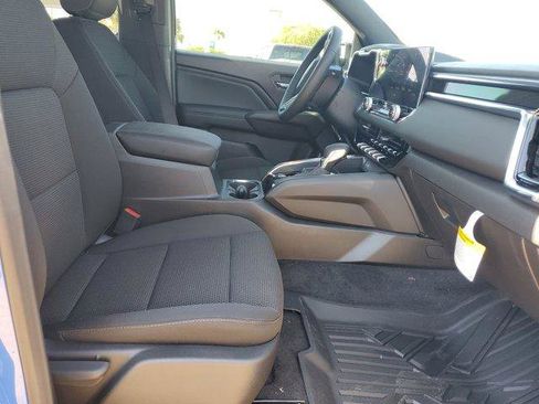 New 2026 GMC Canyon Elevation w/ Convenience Package image 10