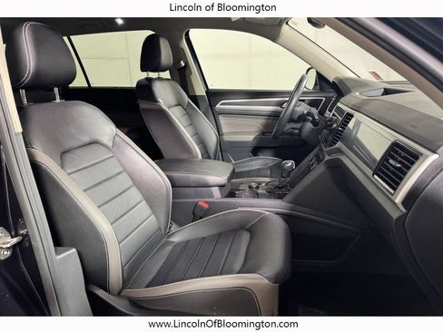 Used 2023 Volkswagen Atlas SEL Premium AWD/4WD image 7