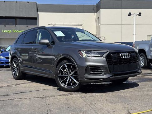 Used 2023 Audi Q7 3.0T Prestige AWD/4WD image 2