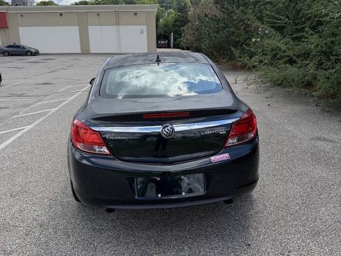 Used 2011 Buick Regal CXL w/ RL4 Preferred Equipment Group FWD image 3