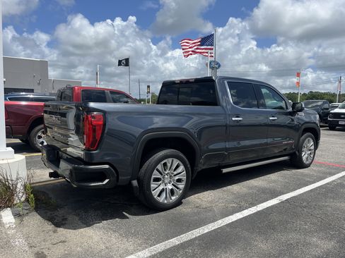 Used 2021 GMC Sierra 1500 Denali w/ Denali Ultimate Package image 2