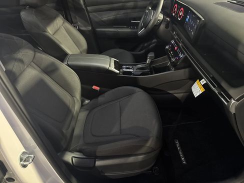 New 2025 Hyundai Tucson SEL image 13