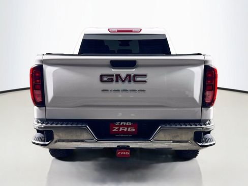 Used 2024 GMC Sierra 1500 Pro w/ Pro Value Package AWD/4WD image 4