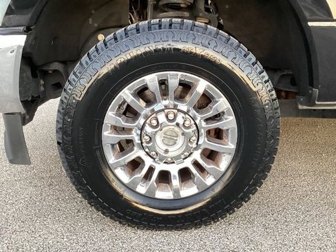 Used 2021 Ford F250 XLT w/ XLT Premium Package image 14