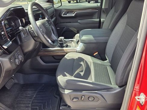 Used 2025 Chevrolet Silverado 1500 RST w/ Convenience Package II image 7