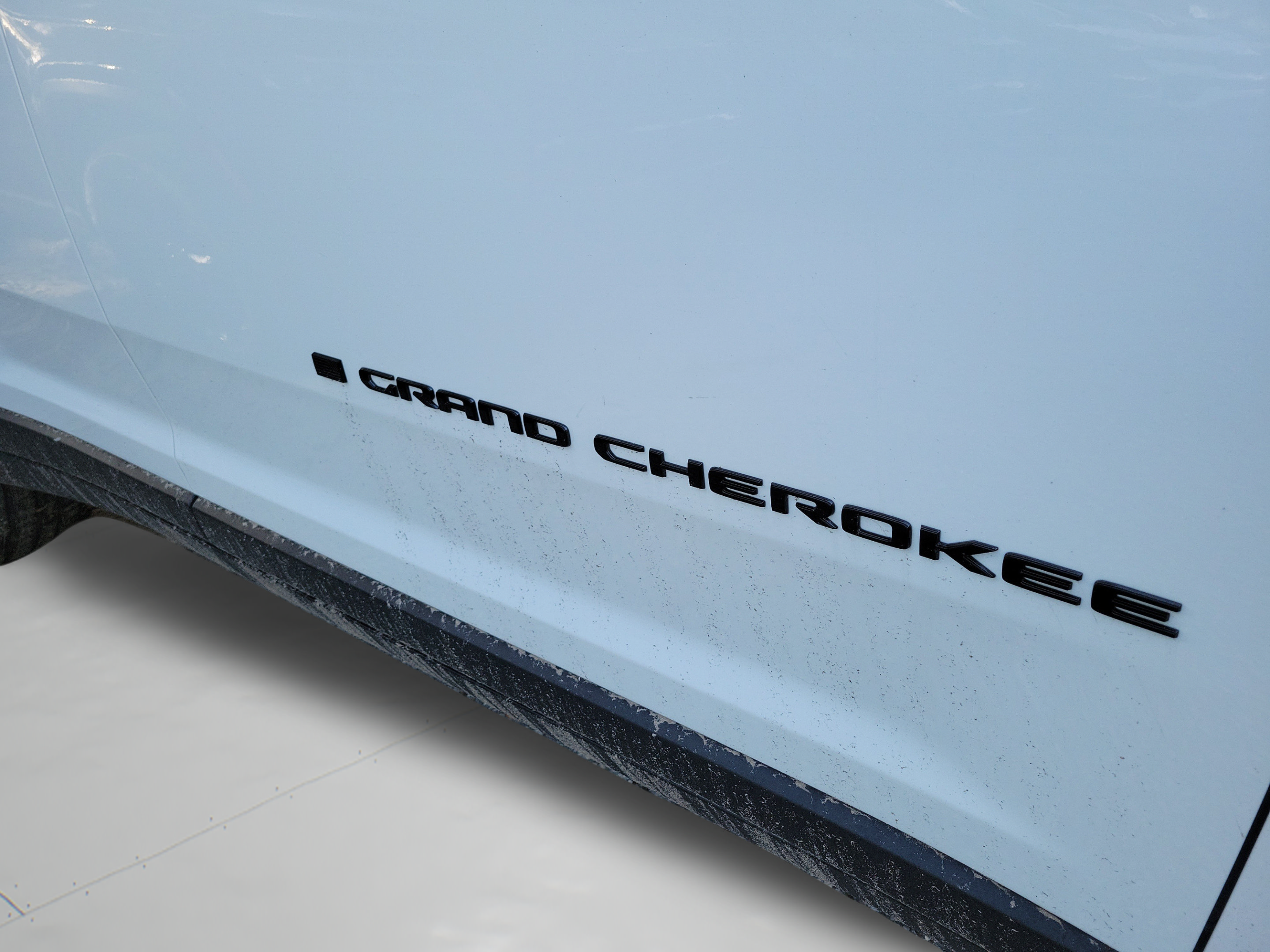 New 2027 Jeep Grand Cherokee Limited w/ Limited Altitude Package RWD image 5