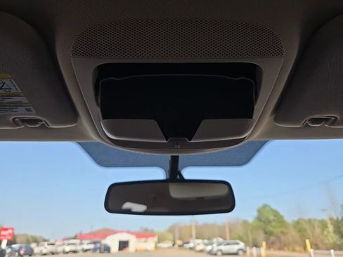 Used 2017 Lincoln MKC Premiere image 36