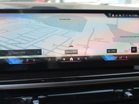 New 2026 BMW X5 xDrive50e w/ Executive Package image 17