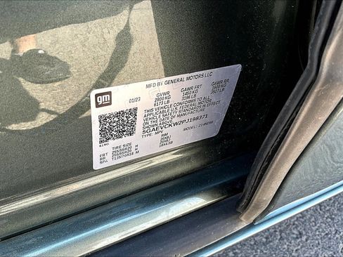 Used 2023 Buick Enclave Avenir image 36