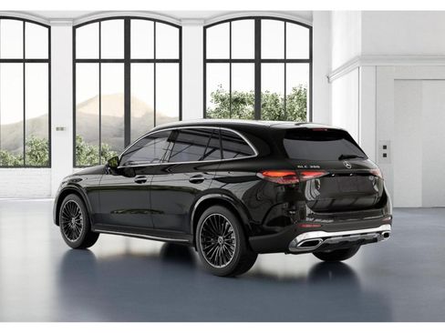 New 2026 Mercedes-Benz GLC 300 4MATIC image 29