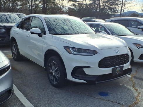 Certified 2023 Honda HR-V EX-L image 1