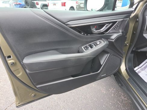Used 2023 Subaru Outback Touring image 12