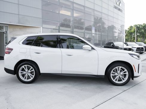 Used 2025 BMW X3 xDrive30i w/ Convenience Package AWD/4WD image 29