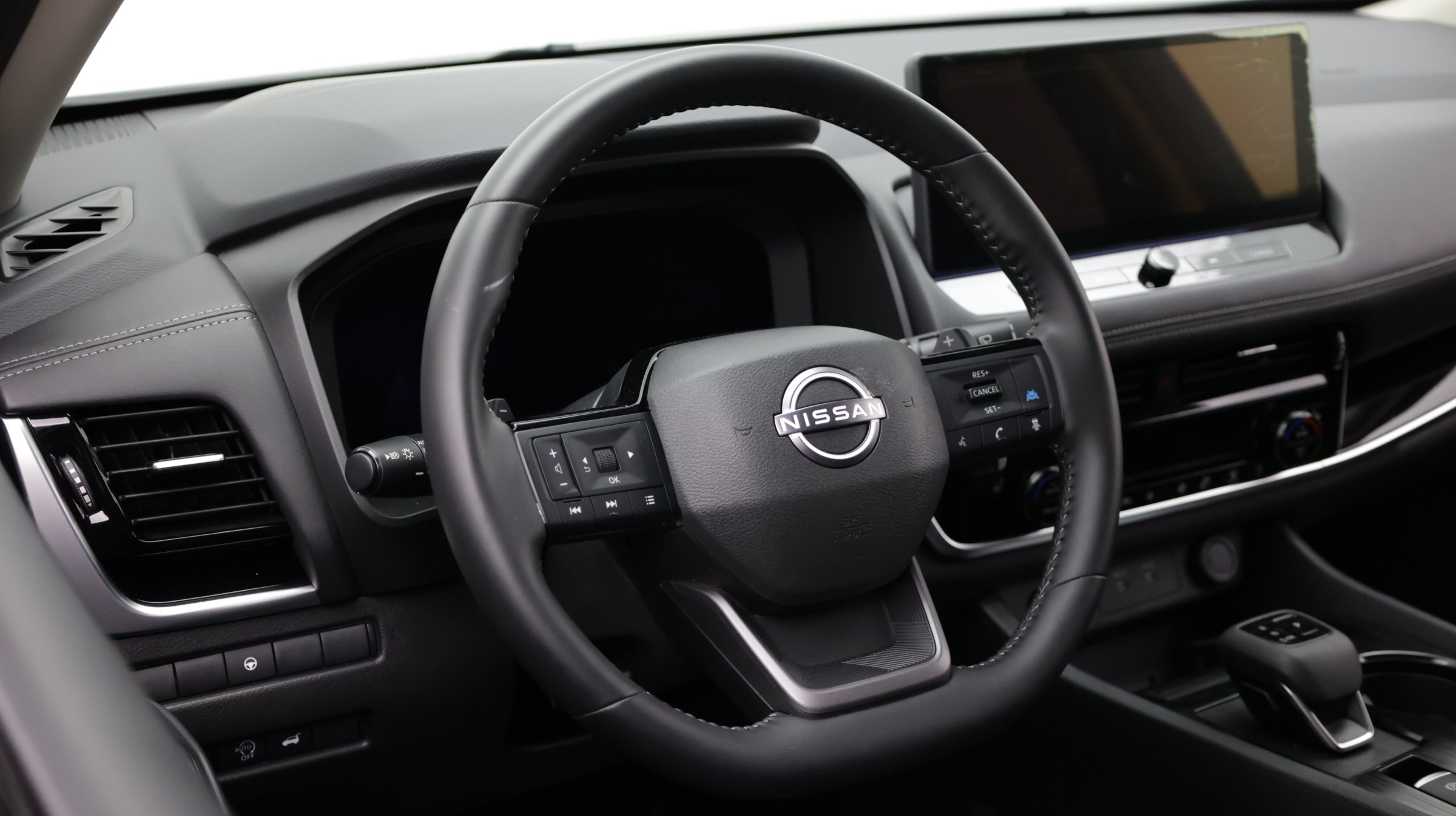 Used 2026 Nissan Rogue SL AWD/4WD image 10