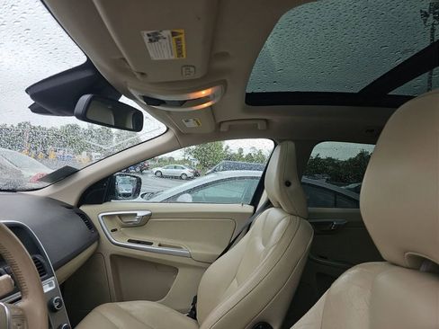 Used 2012 Volvo XC60 T6 AWD/4WD image 9