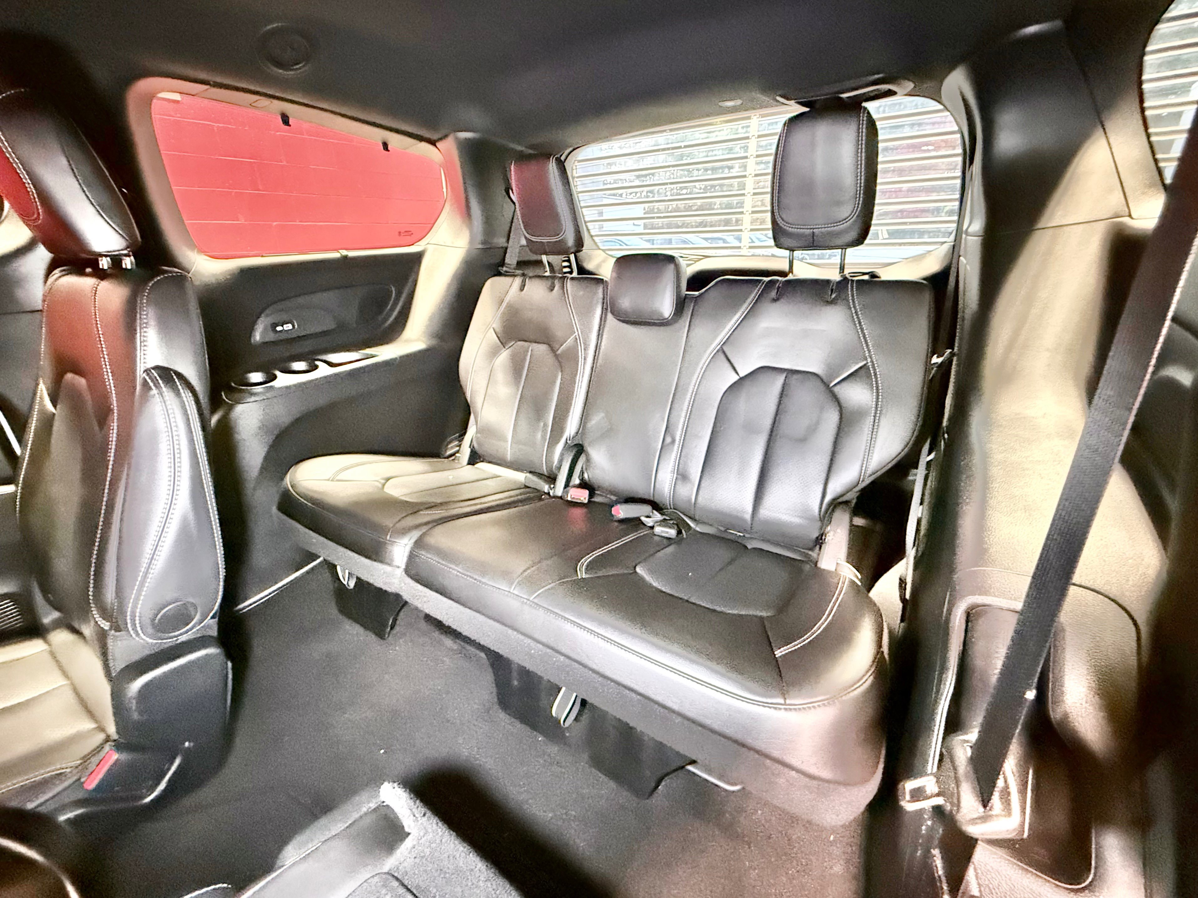 Certified 2023 Chrysler Pacifica Touring-L w/ Uconnect Theater Family Group AWD/4WD image 40