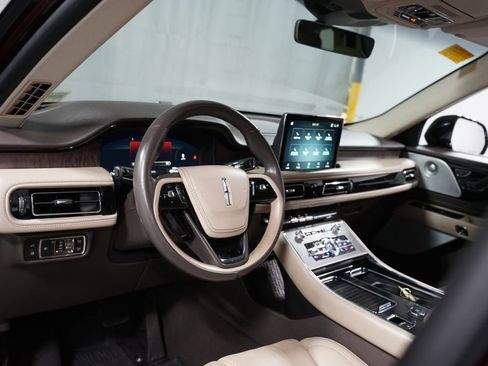 Used 2022 Lincoln Aviator Grand Touring w/ Equipment Group 301A image 12