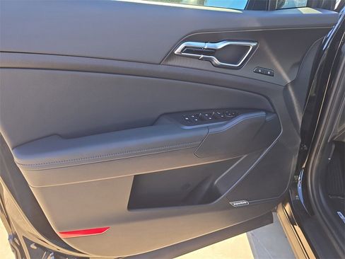 New 2026 Kia Sportage SX Prestige image 17
