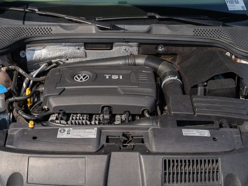 Used 2014 Volkswagen Beetle 1.8T FWD image 30