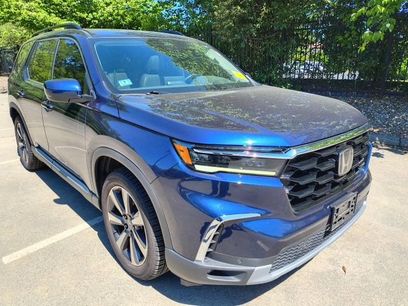 Certified 2023 Honda Pilot Touring