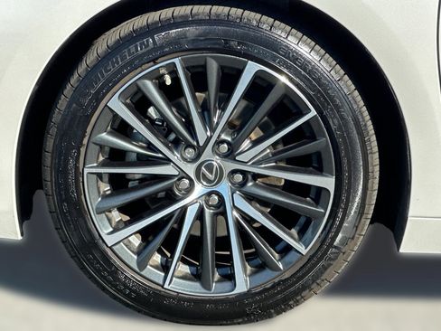 Certified 2025 Lexus ES 350 ES 350 image 12