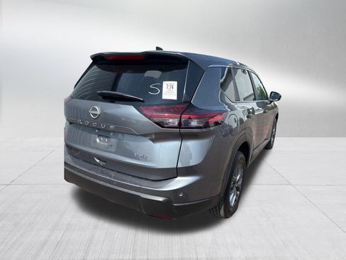 Used 2024 Nissan Rogue S AWD/4WD image 6