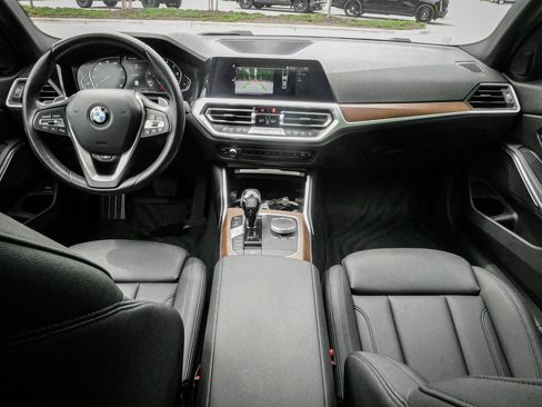 Used 2021 BMW 330i Sedan w/ Convenience Package RWD image 29