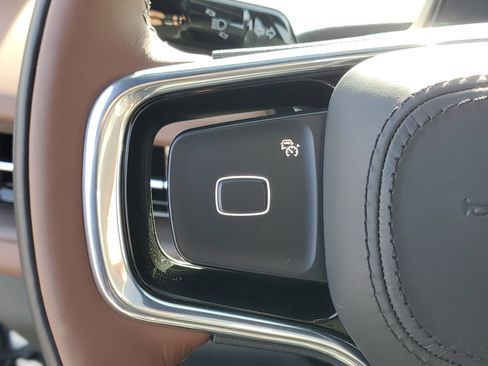 New 2026 Lincoln Navigator Reserve image 17