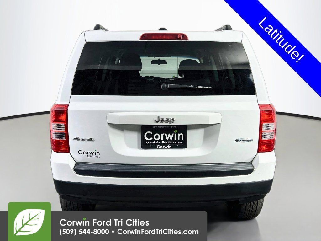 Used 2011 Jeep Patriot Latitude AWD/4WD image 13
